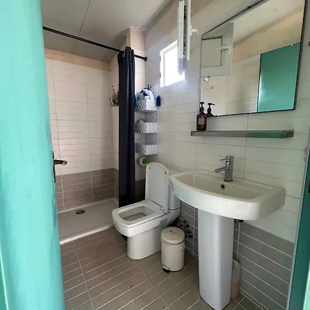 Кемпинг Sea Side Caravan *