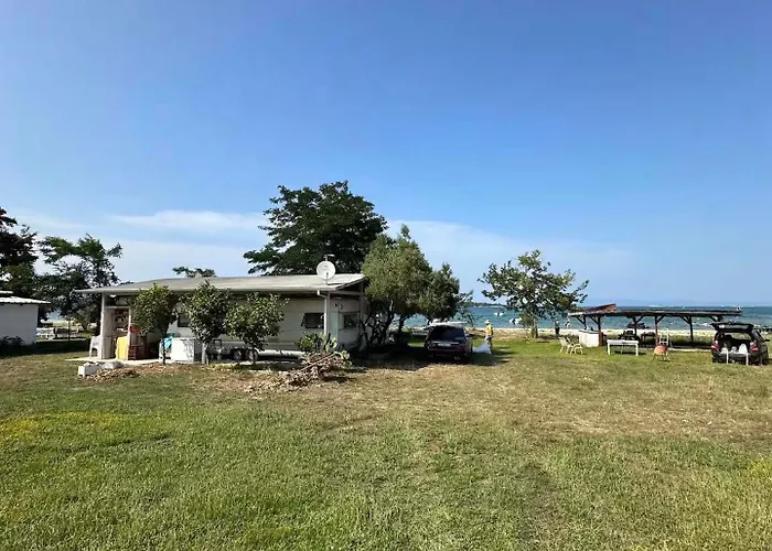 Sea Side Caravan