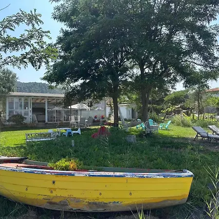 Sea Side Caravan